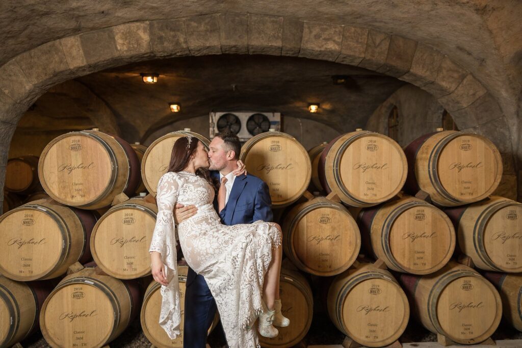 Raphael Vineyard and Winery Wedding