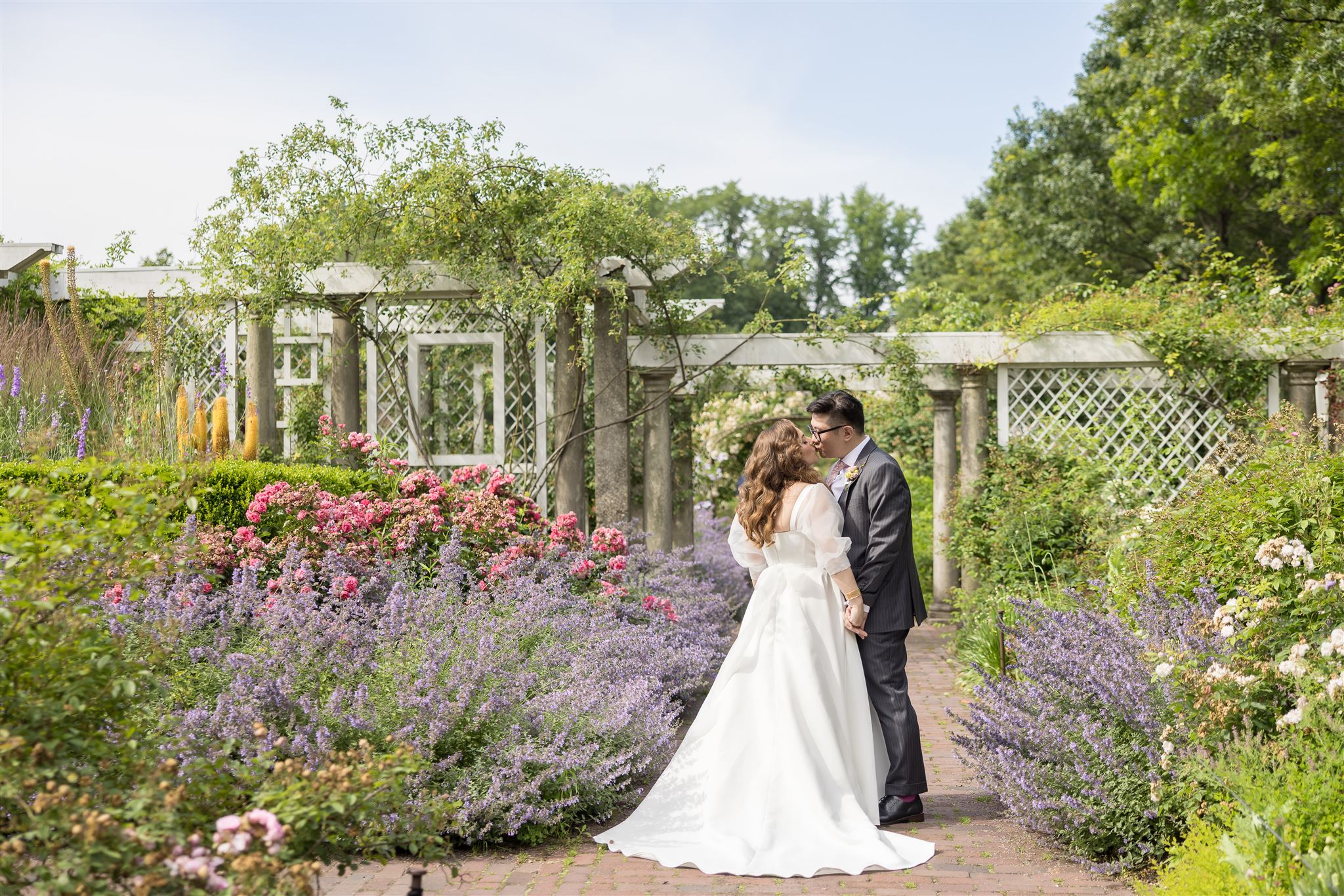 brooklyn botanic garden wedding photo